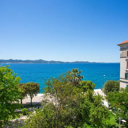 아파트 Sea View Old Town By Riva