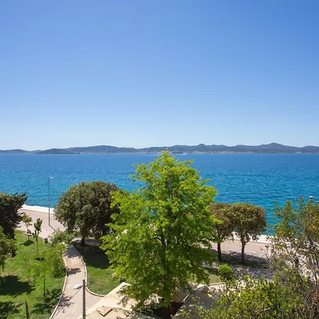 아파트 Sea View Old Town By Riva